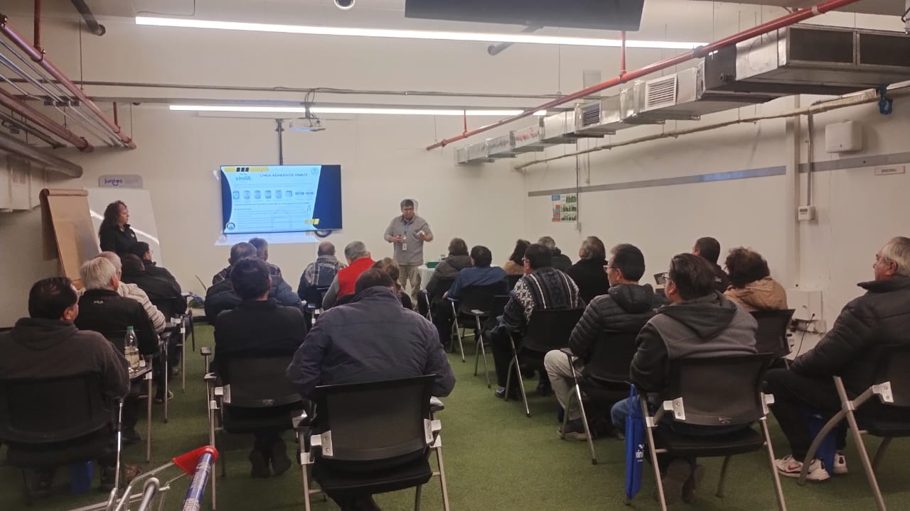 foto capacitaciión presencial sodimac