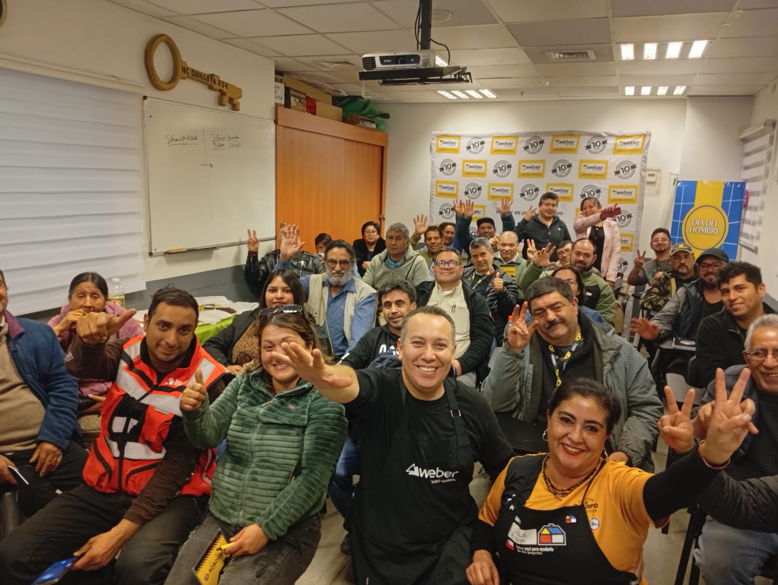 foto capacitaciión presencial sodimac