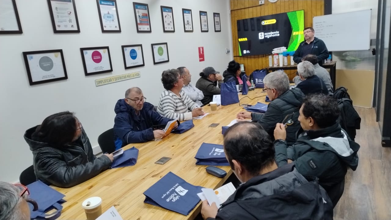 foto capacitaciión presencial sodimac
