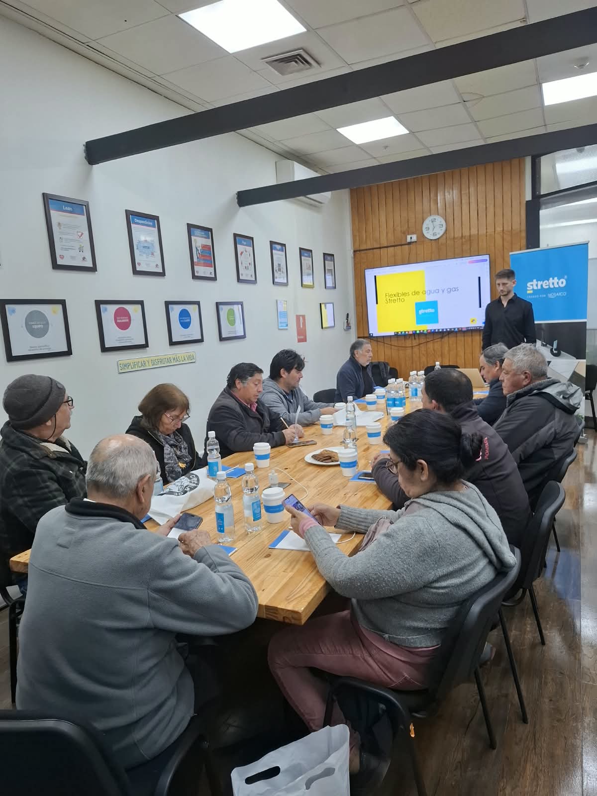 foto capacitaciión presencial sodimac