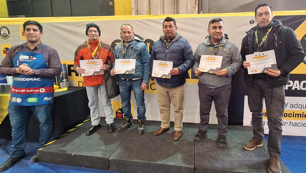foto feria sodimac coronel