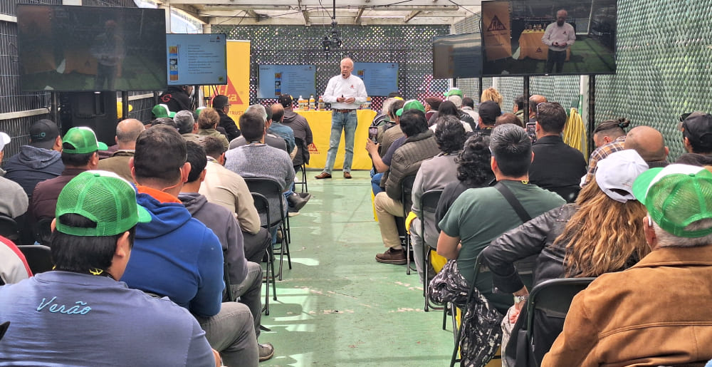 foto feria sodimac Linares